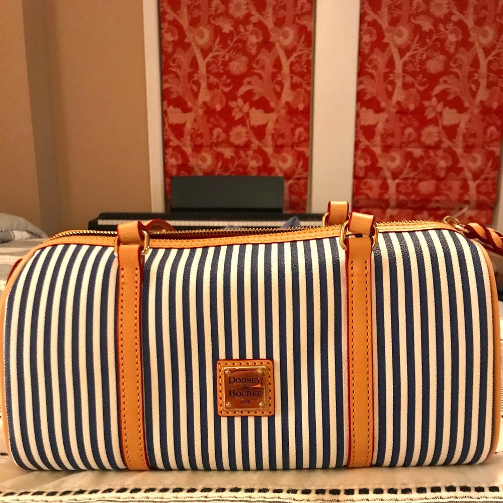 Dooney & Bourke Barrel Bag
